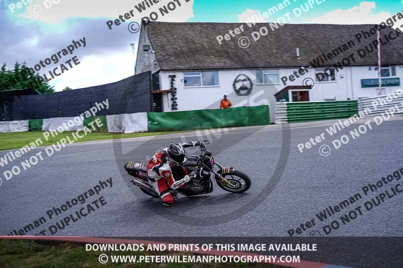 enduro digital images;event digital images;eventdigitalimages;mallory park;mallory park photographs;mallory park trackday;mallory park trackday photographs;no limits trackdays;peter wileman photography;racing digital images;trackday digital images;trackday photos